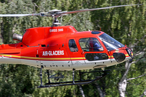 Hélicoptère AS350 B2 Ecureuil HB-XVB d'AIR GLACIERS