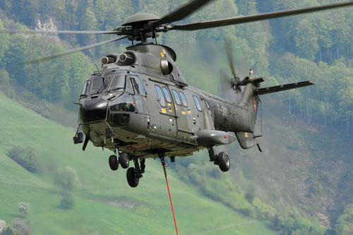 Hélicoptère AS332 SuperPuma de l'armée suisse