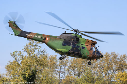 Hélicoptère SA330 Puma ALAT