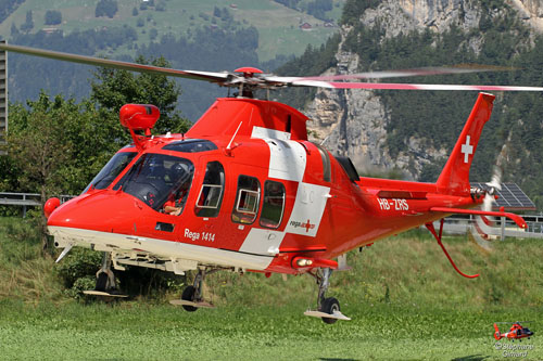 Hélicoptère de secours AW109 HB-ZRS de la REGA