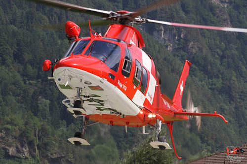 Hélicoptère de secours AW109 HB-ZRS de la REGA