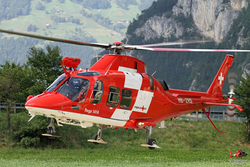 Hélicoptère de secours AW109 HB-ZRS de la REGA