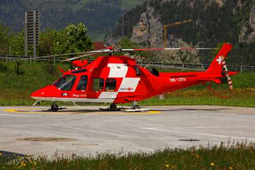 Hélicoptère de secours AW109 HB-ZRV de la REGA