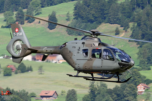 Hélicoptère AS332 SuperPuma de l'armée suisse