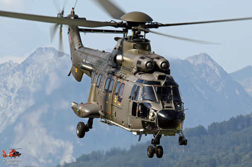 Hélicoptère AS532 Cougar de l'armée suisse