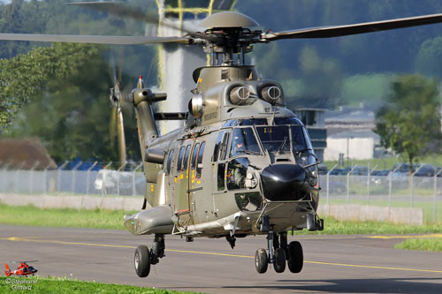 Hélicoptère AS532 Cougar de l'armée suisse