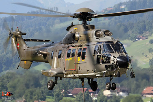 Hélicoptère AS532 Cougar de l'armée suisse