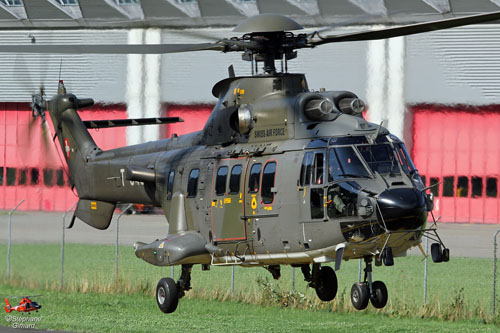 Hélicoptère AS532 Cougar de l'armée suisse