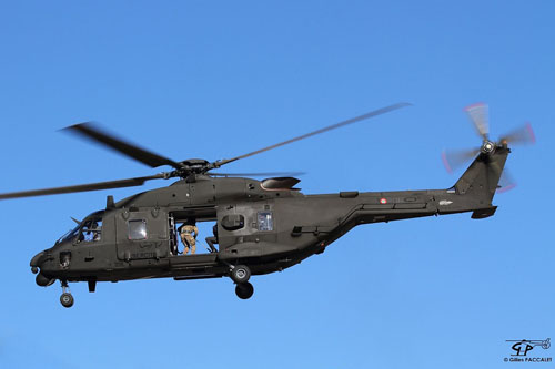 Hélicoptère NH90 TTH de l'armée italienne