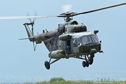 Hélicoptère de transport MI17 de l'armée tchèque