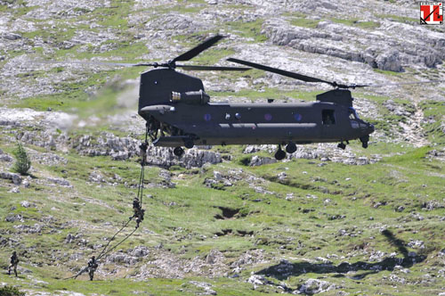 Hélicoptère CH47F Chinook de l'Aviazione Esercito Italian Army Aviation