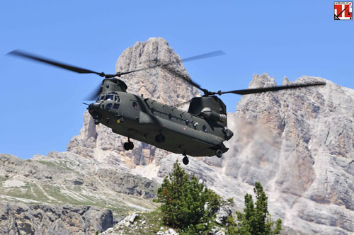 Hélicoptère CH47F Chinook de l'Aviazione Esercito Italian Army Aviation