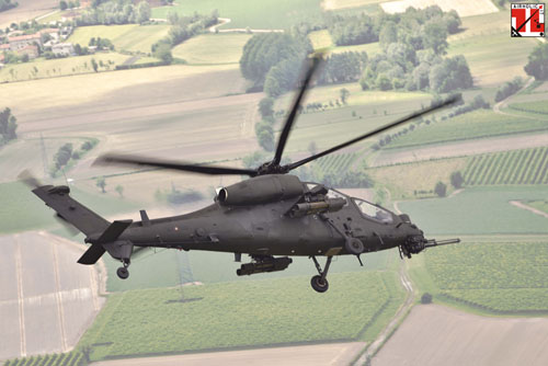 Hélicoptère A129 Mangusta de l'Aviazione Esercito Italian Army Aviation