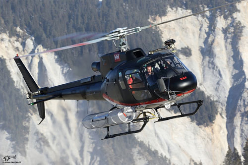 Hélicoptère F-AS350 B3 Ecureuil F-GSDG de SAF HELICOPTERES