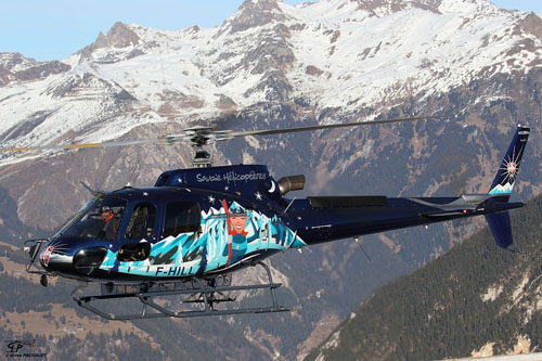 Hélicoptère AS350 Ecureuil F-HILL de SAVOIE HELICOPTERES