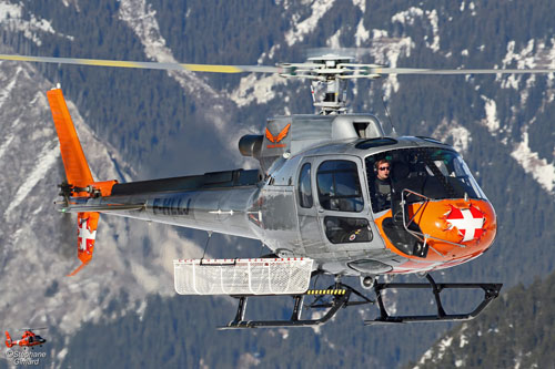 Hélicoptère AS350 B3 Ecureuil / H135 F-HLLJ de CMBH