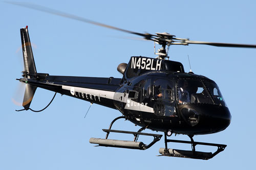 Hélicoptère Eurocopter AS350 B2 Ecureuil N452LH