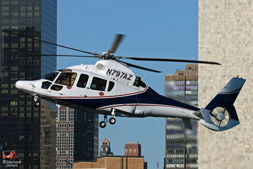 Hélicoptère EC155 N797AZ