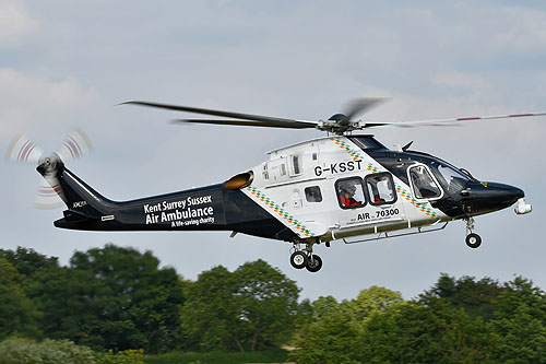 Hélicoptère AW169 de Kent Surrey Sussex Air Ambulance G-KSST