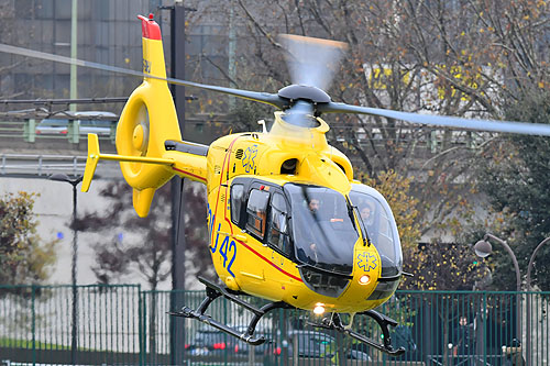 Hélicoptère EC135 F-GMHJ du SAMU 42