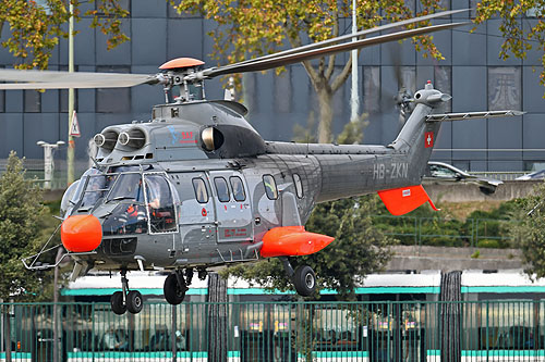 Hélicoptère AS332 SuperPuma HB-ZKN