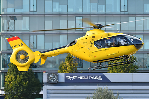 Hélicoptère EC135 F-GYED d'HELIPASS