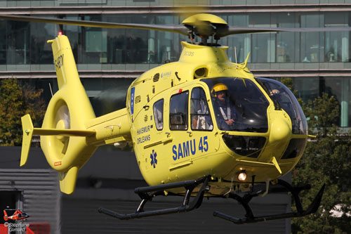 Hélicoptère EC135 F-HBOI du SAMU 45