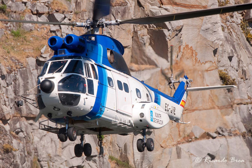 Hélicoptère SA330 Puma EC-JYE de la Xunta de Galicia