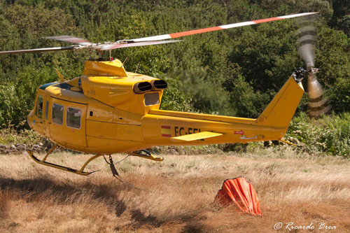 Hélicoptère Bell 412 EC-FEL de la Xunta de Galicia