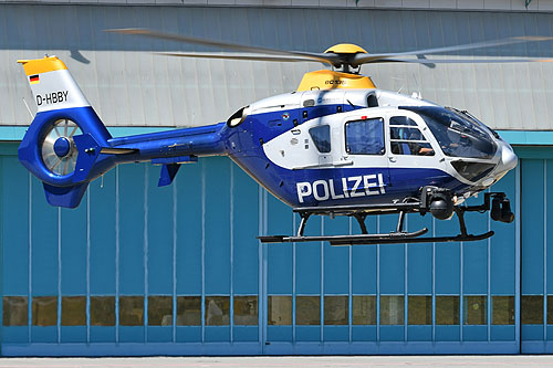 Hélicoptère EC135 T2+ D-HBBY de la BundesPolizei allemande