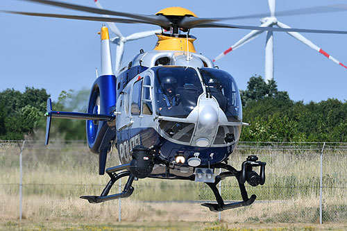 Hélicoptère EC135 T2+ D-HBBY de la BundesPolizei allemande