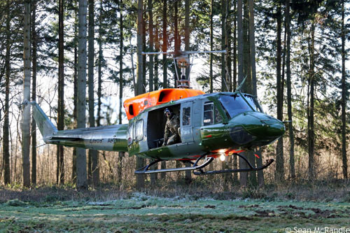 Hélicoptère Bell 212 HP AH1 de l'Army Air Corps