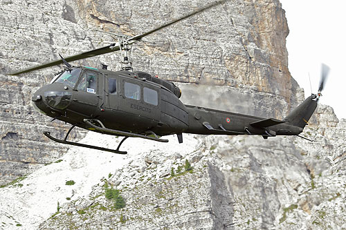 Hélicoptère AB205 Aviazione Esercito Italian Army Aviation