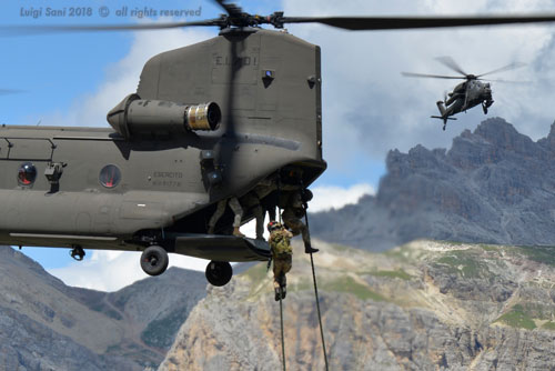 Hélicoptère CH47F Chinook Aviazione Esercito Italian Army Aviation