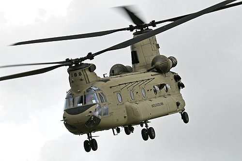 Hélicoptère CH47F Chinook américain