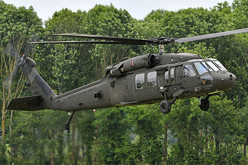 Hélicoptère UH60 Blackhawk américain