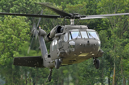 Hélicoptère UH60 Blackhawk américain