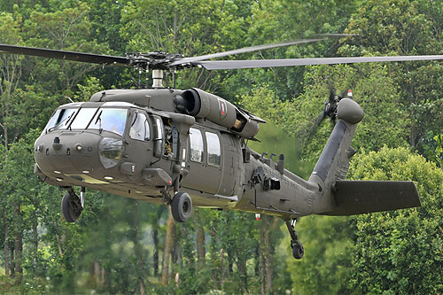 Hélicoptère UH60 Blackhawk américain