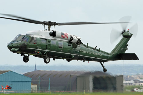 Hélicoptère UH60 Blackhawk américain