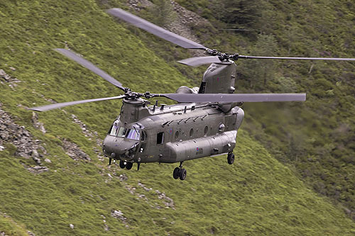 Hélicoptère CH47 Chinook RAF UK