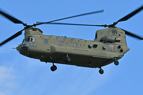 Hélicoptère CH47F Chinook