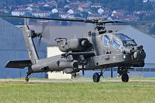 Hélicoptère AH64 Apache Longbow