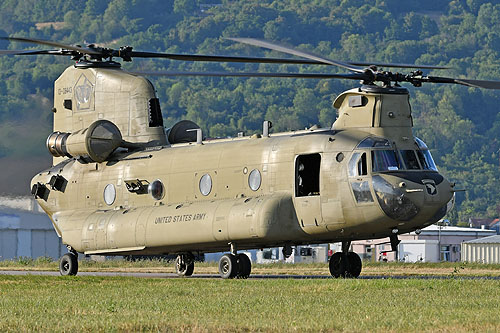 Hélicoptère CH47F Chinook