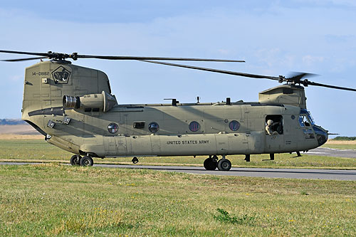 Hélicoptère CH47F Chinook