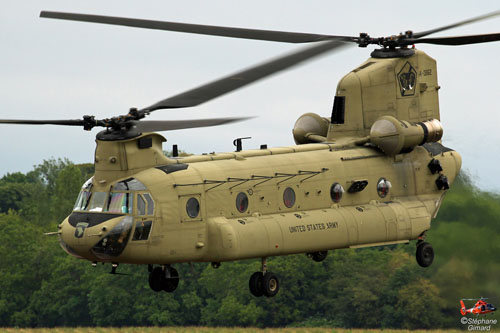 Hélicoptère CH47F Chinook