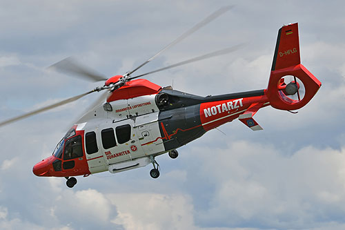 Hélicoptère EC155 D-HFLG Johanniter Luftrettung