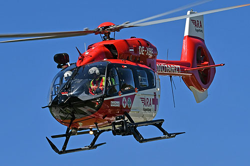 Hélicoptère H145 OE-XRE ARA Flugrettung