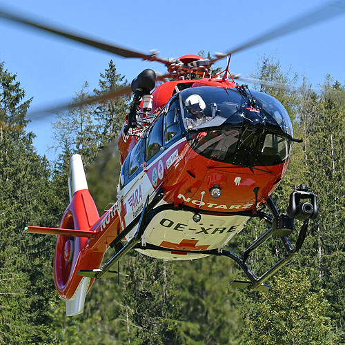 Hélicoptère H145 OE-XRE ARA Flugrettung