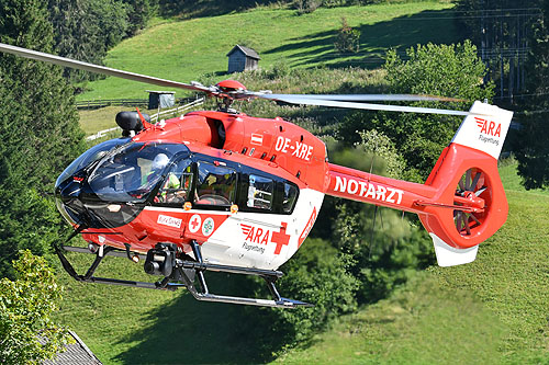 Hélicoptère H145 OE-XRE ARA Flugrettung