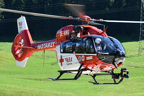 Hélicoptère H145 OE-XRE ARA Flugrettung